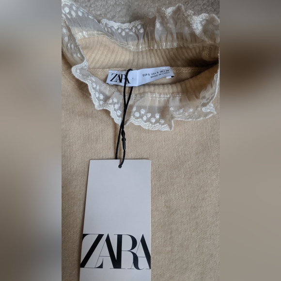 Zara cream knit sweater with lace trim. - Picture 2 of 4